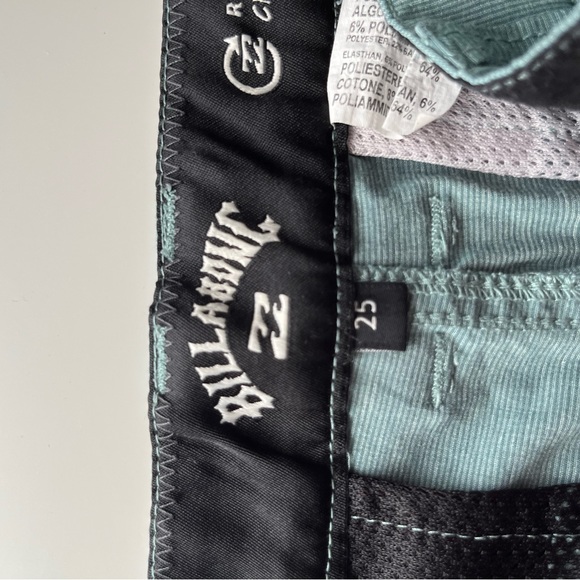 Billabong and Volcom Shorts 6 Pack - Picture 16 of 16